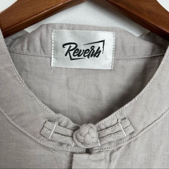 Reverb Gray Linen Feel Top - Picture 3 of 7